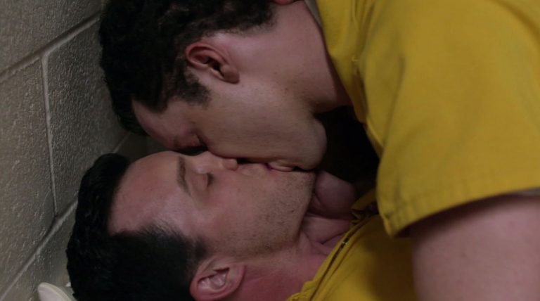 Cameron Monaghan Gets Nude, Has Gay Reunion For Shameless Sendoff