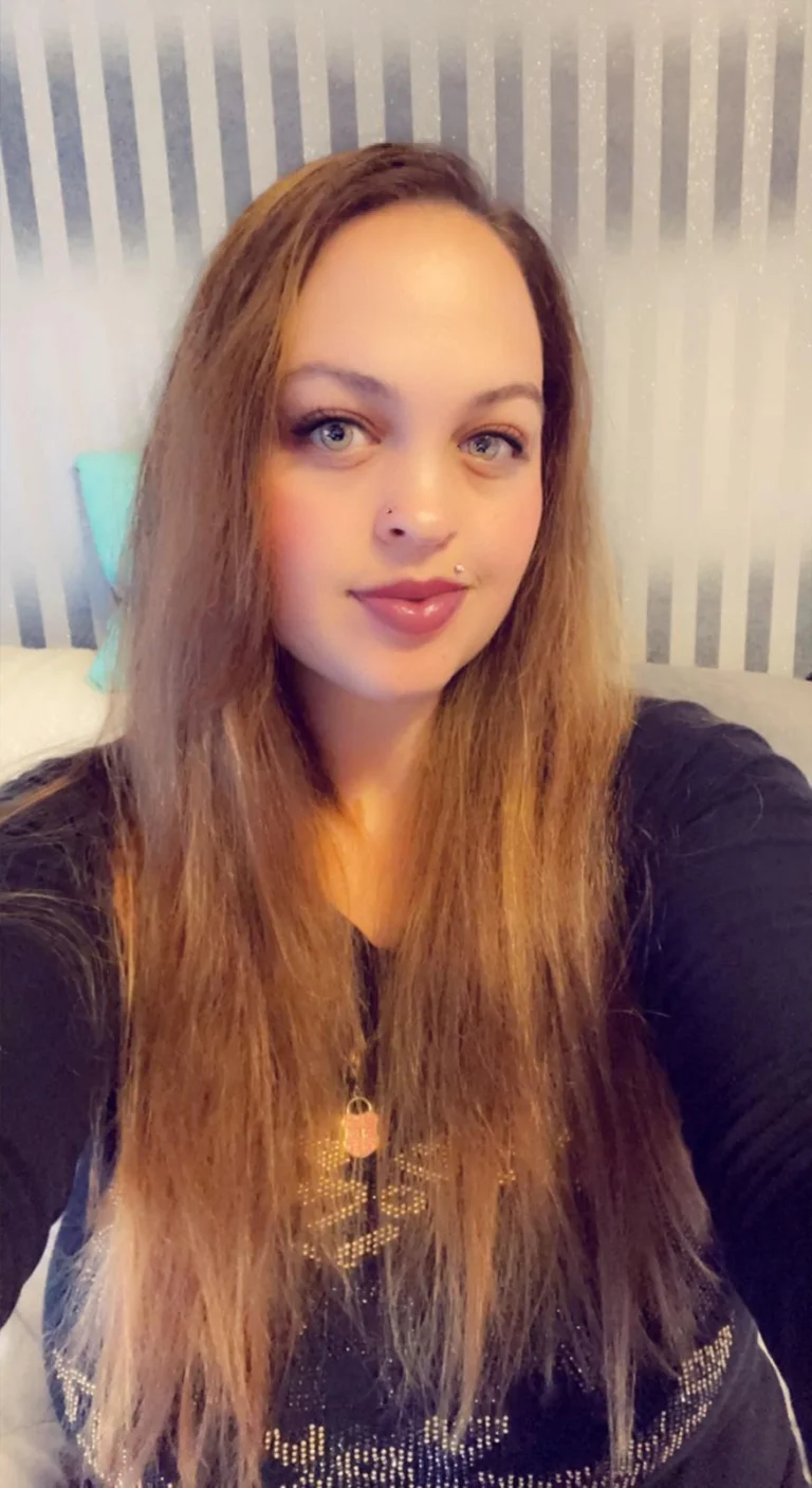 qsamantha100e OnlyFans Leaks