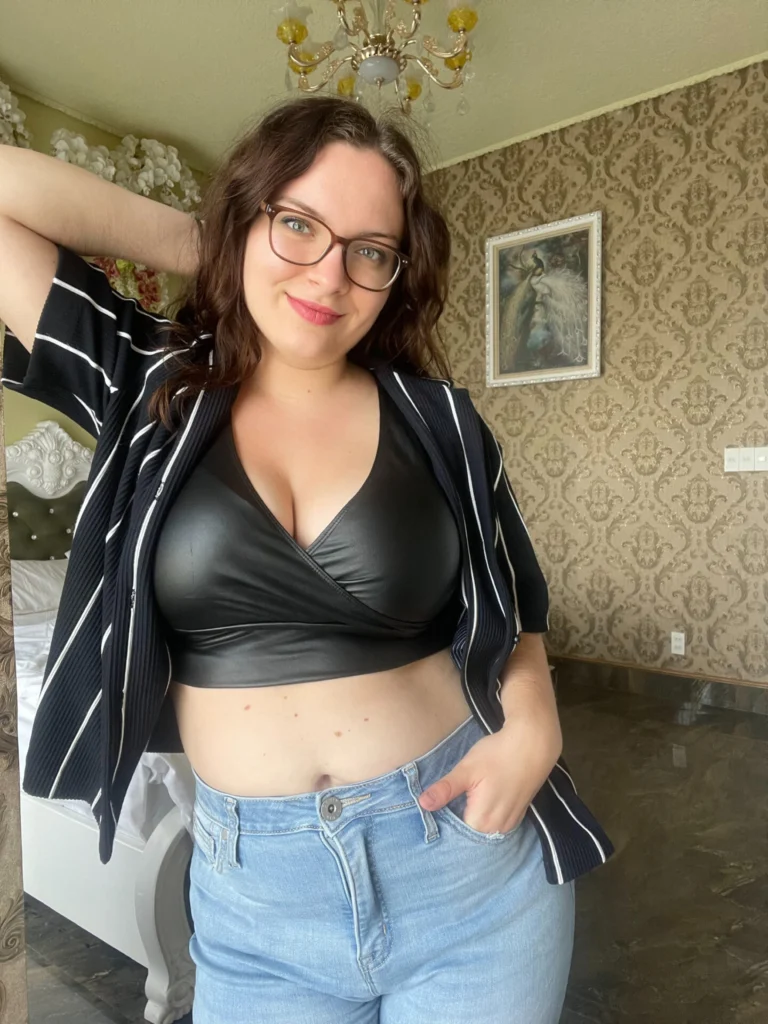sophieshy OnlyFans - Sophie Shy - Creator Profile - Fleshbot