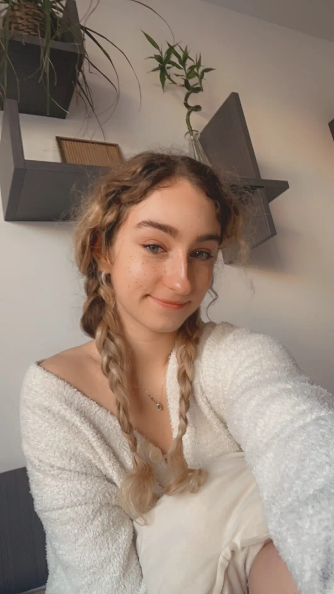 bbygirljules OnlyFans - Jules - Creator Profile - Fleshbot