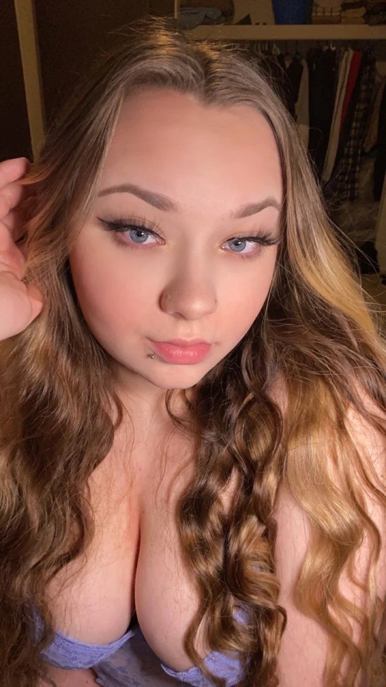 bbyslxtanna OnlyFans - Anna Lynn - Creator Profile - Fleshbot