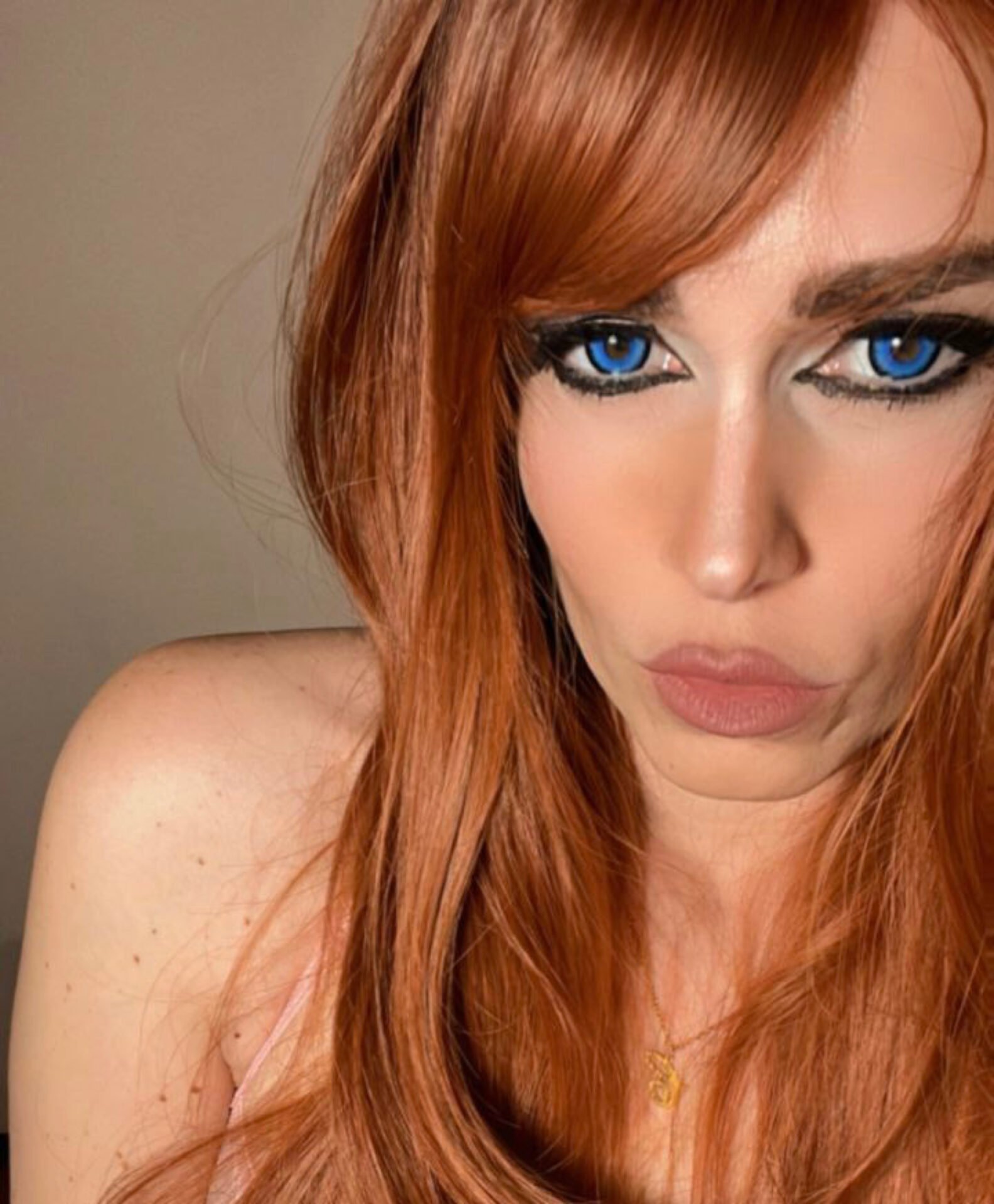 Cinzia Cinelli - Fleshbot