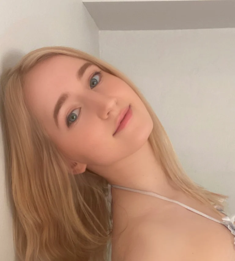 lailatoks OnlyFans Leaks