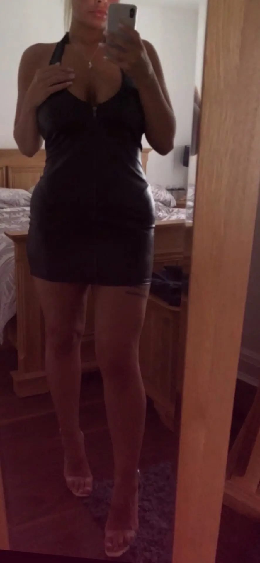 lunabluxxx OnlyFans - Creator Profile - Fleshbot