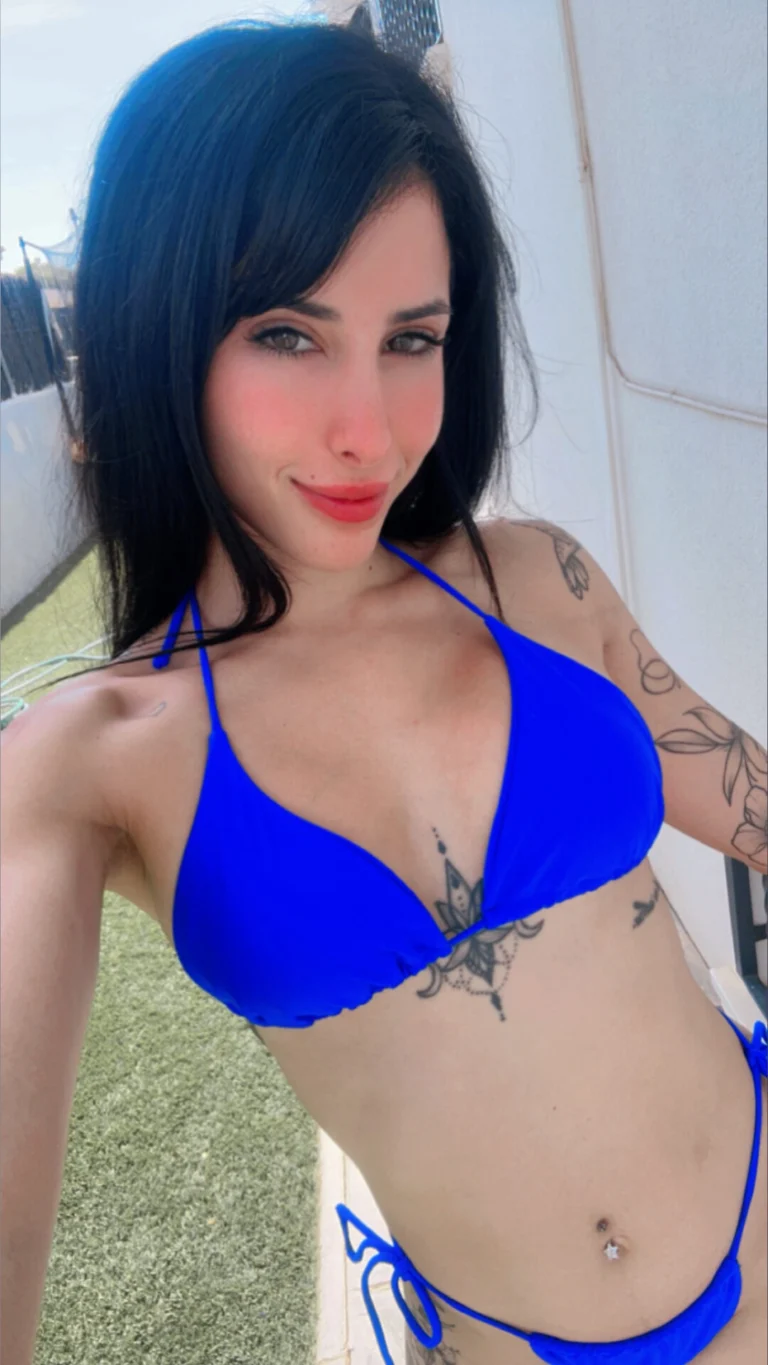Karen De Lima - Fleshbot