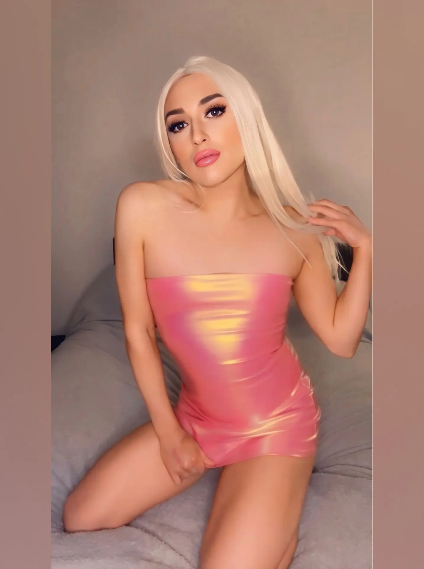 Bambi Bentley - Fleshbot