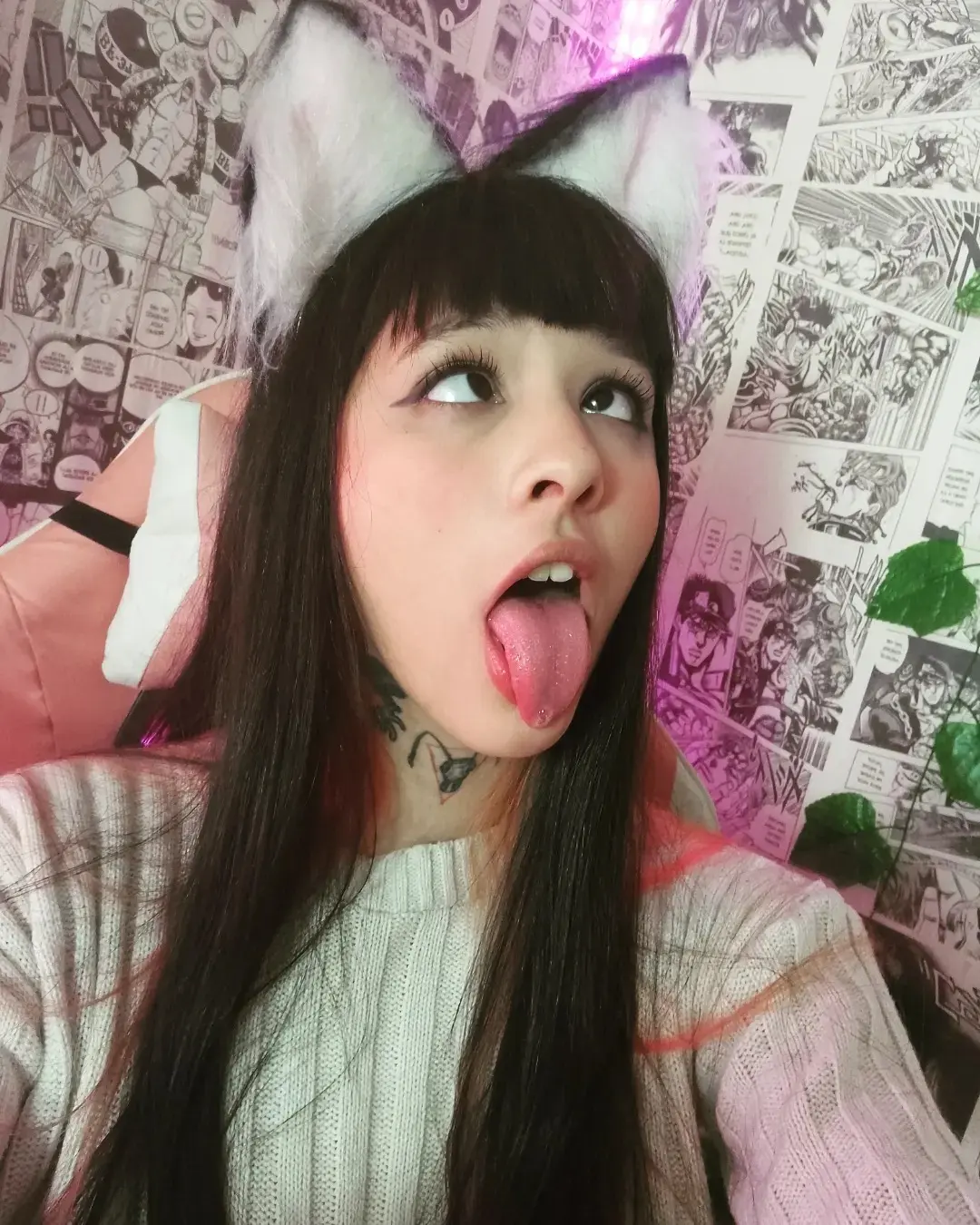 Toxicmermaid’s alluring gaze