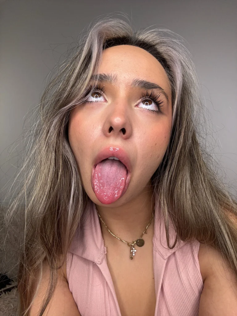 mollylolex OnlyFans - | Molly - Creator Profile - Fleshbot
