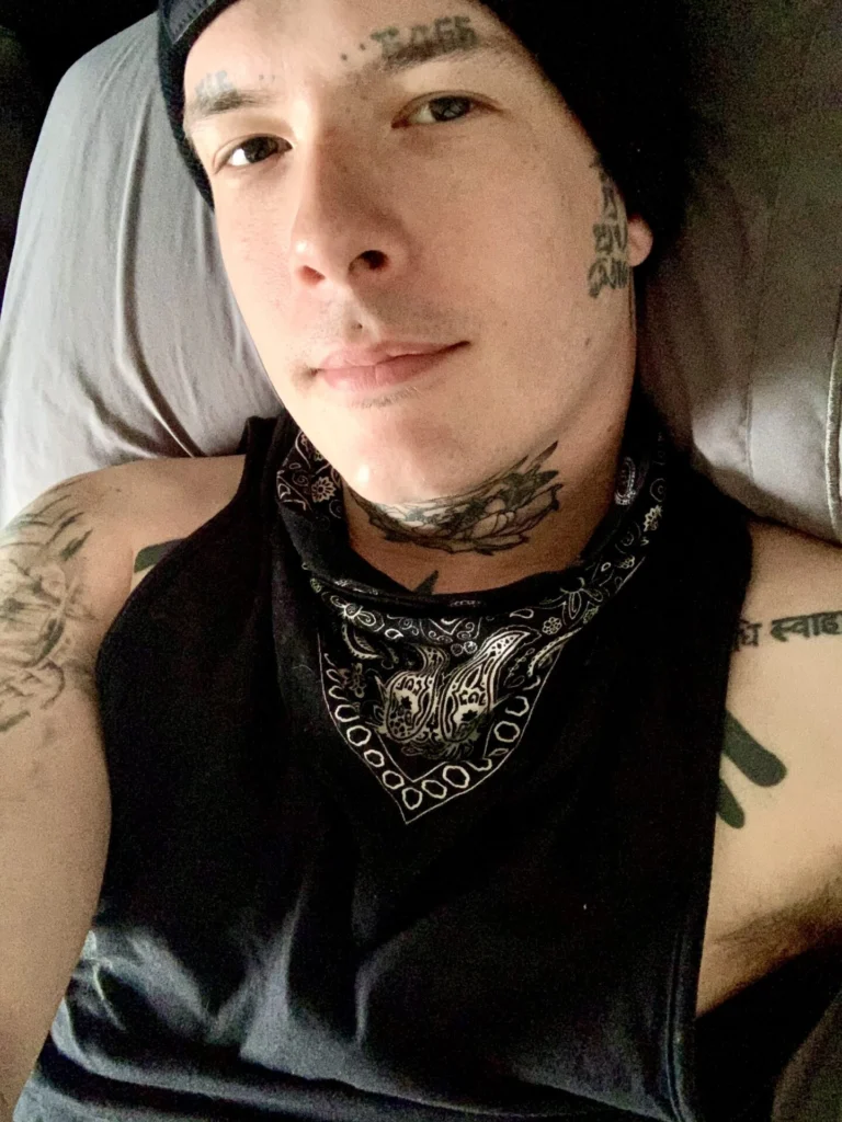 crushmyfacenicelady OnlyFans - Big DILF Energy - Creator Profile - Fleshbot