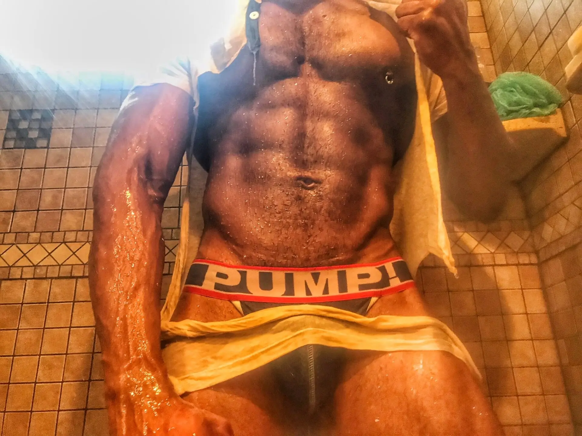 TuSecretAdmirer - Fleshbot