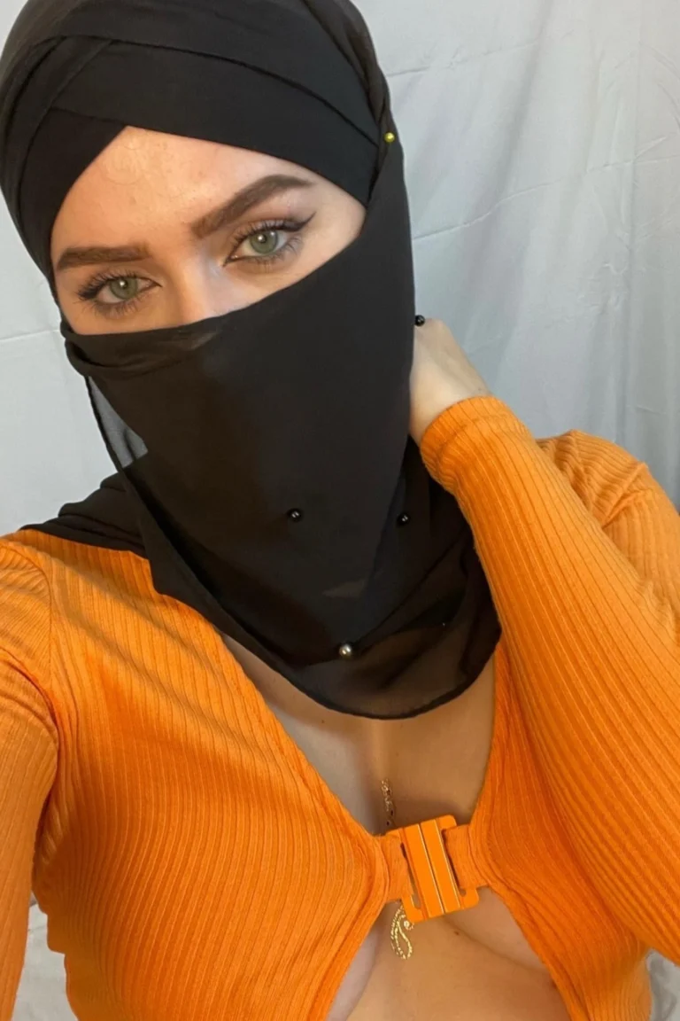 mayaazari OnlyFans - MayaHijabi - Creator Profile - Fleshbot