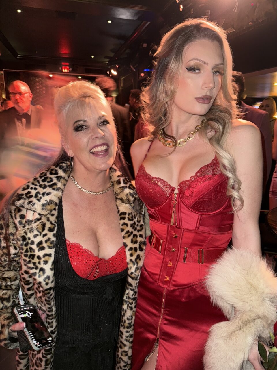 Jade Venus Wins Her 7th TEAs Trophy