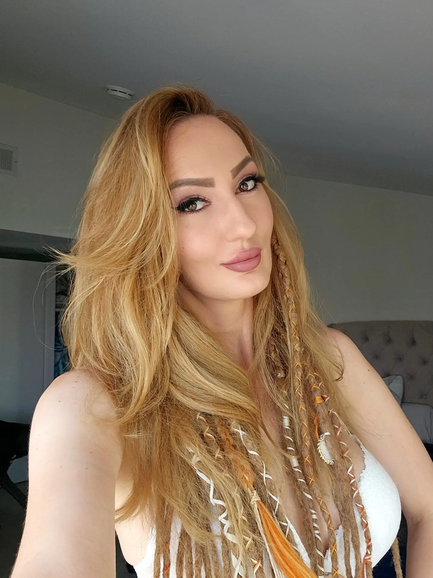 lisina_free - Fleshbot