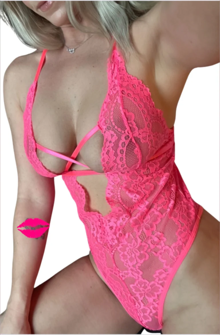 onlyellievip OnlyFans - Creator Profile - Fleshbot