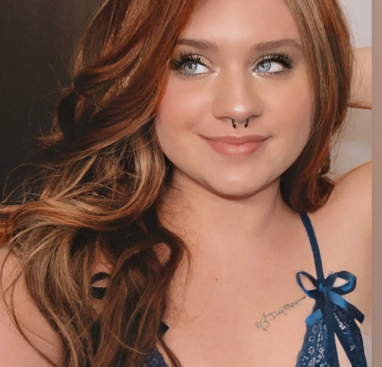 sexyblueeyedgirl - Fleshbot