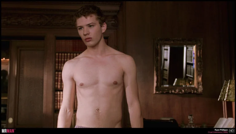 Man Crush Rewind: Ryan Phillippe and His Bubble Butt