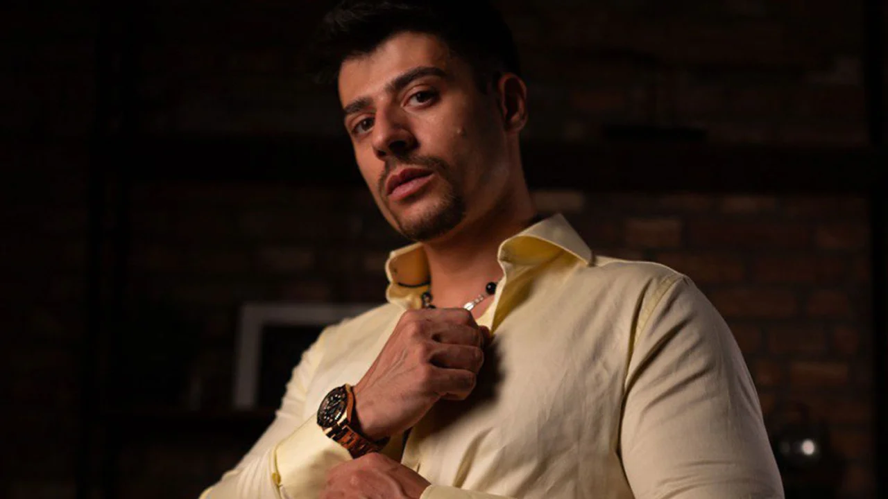 Dave Candle Stars In Hilarious Adult Films That Showcase His Comedic Talent