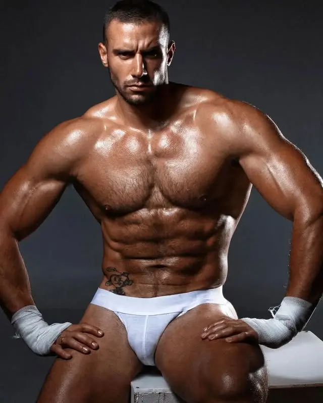 muscle guy in jockstrap pic