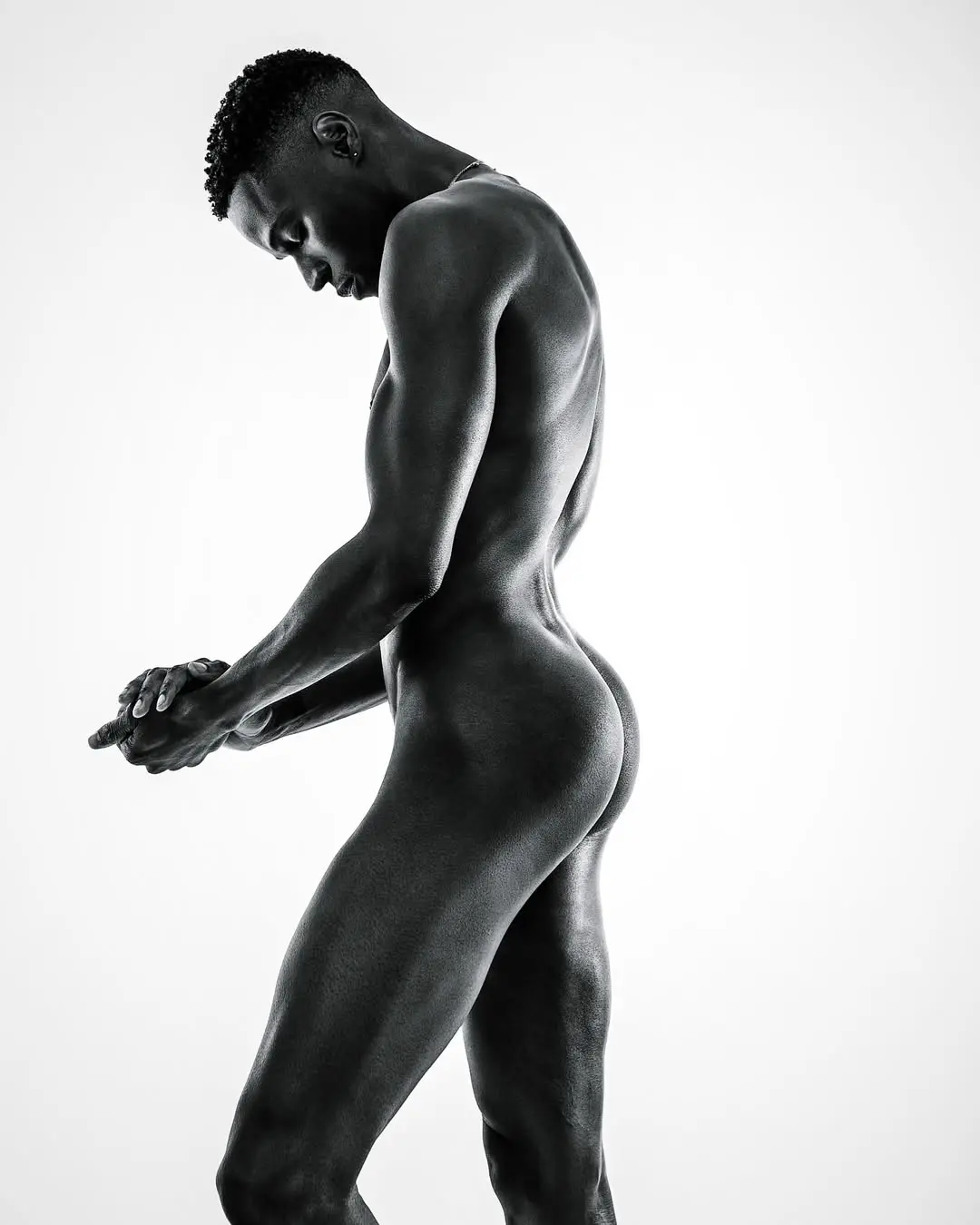 Isaiah Taye model pic