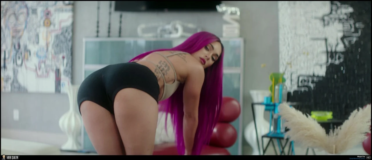 Megan Fox in Good Mourning (2022)