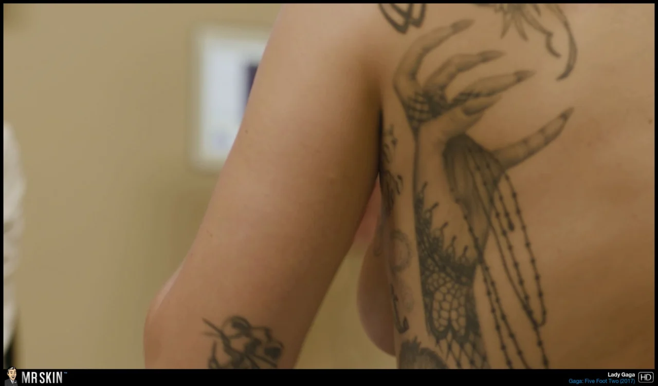 Lady Gaga in Gaga: Five Foot Two (2017)