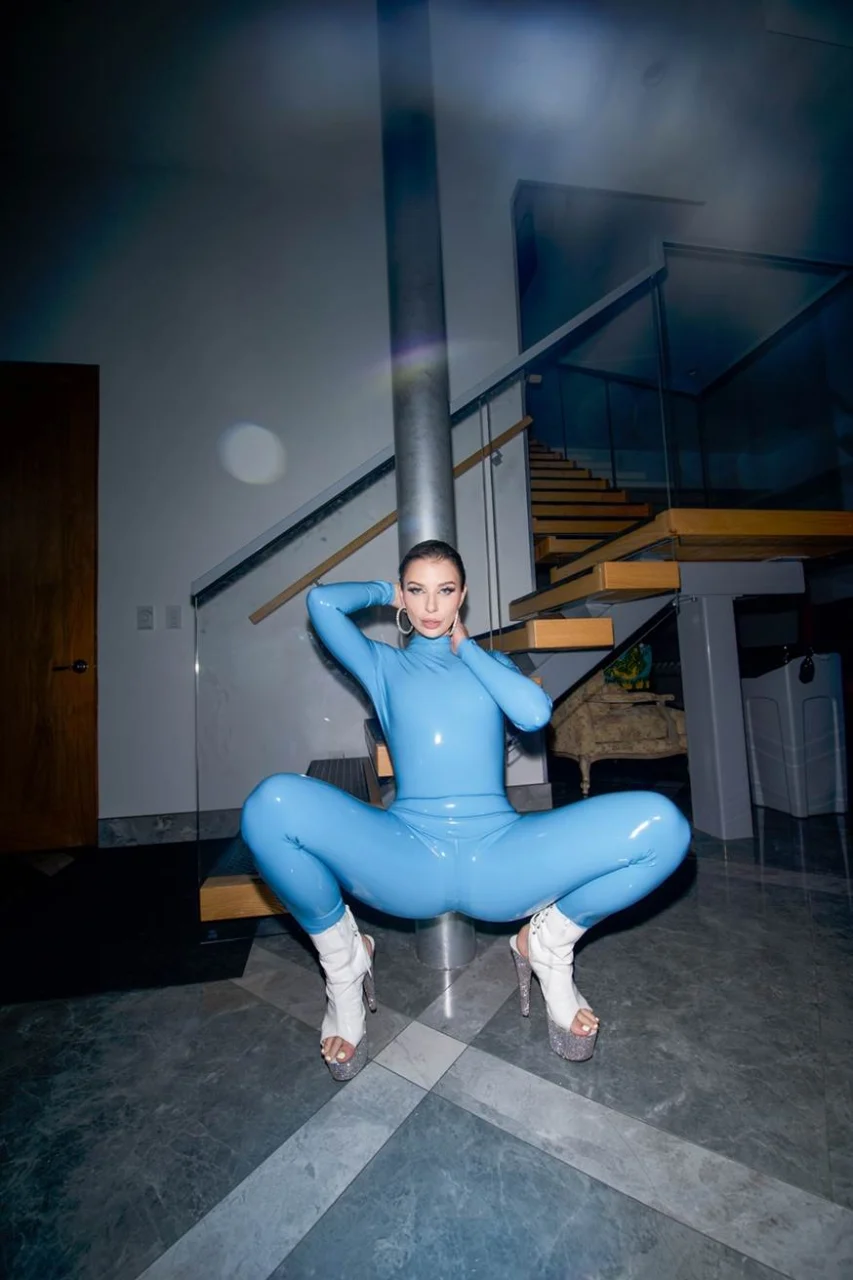 Ricky’s Room Signs Ivy Lebelle to 1-Year, Multi-Scene Deal