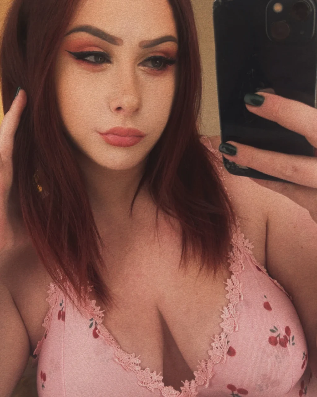 zaraa OnlyFans Leaks
