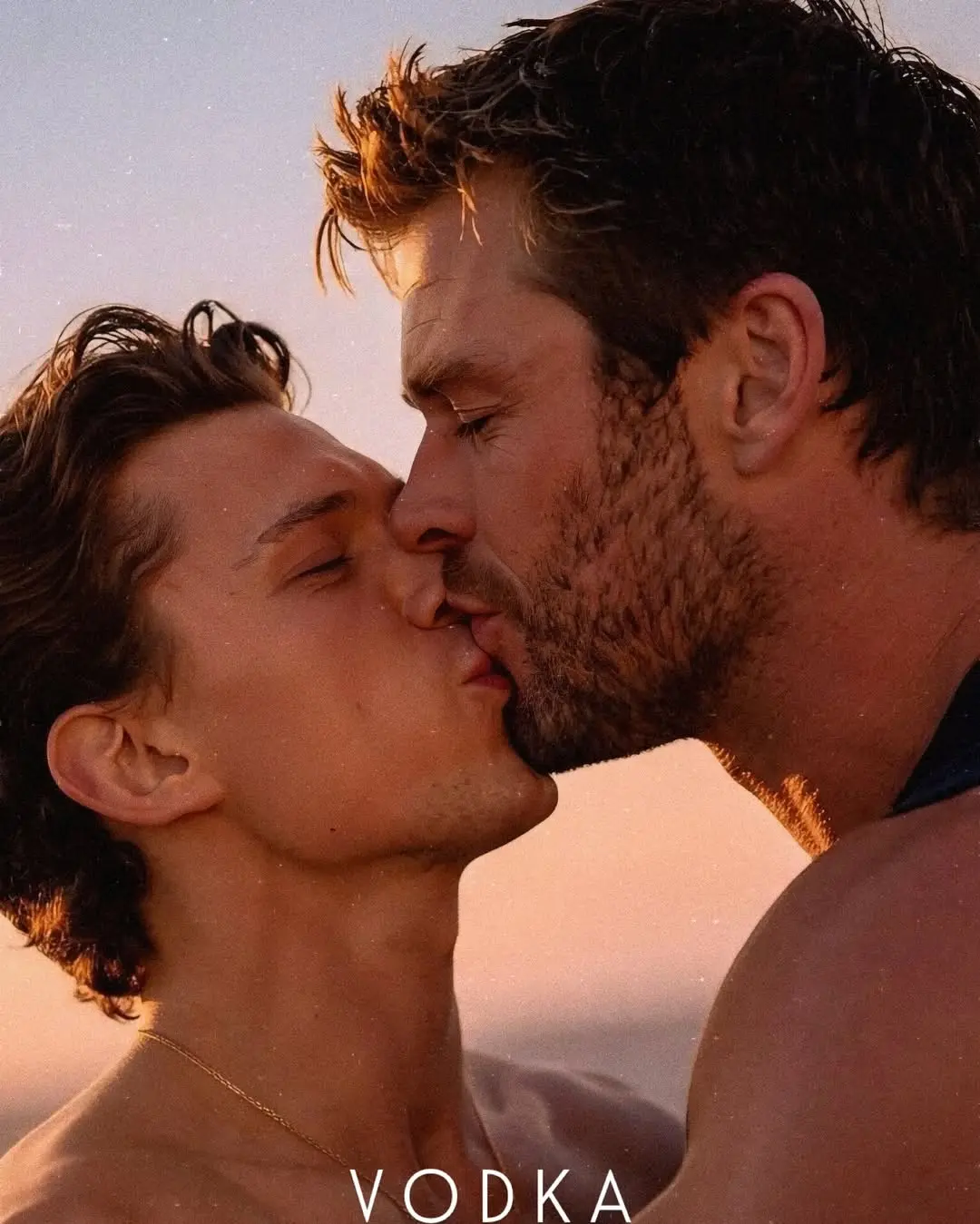 Tom Holland and Chris Hemsworth naked AI pic