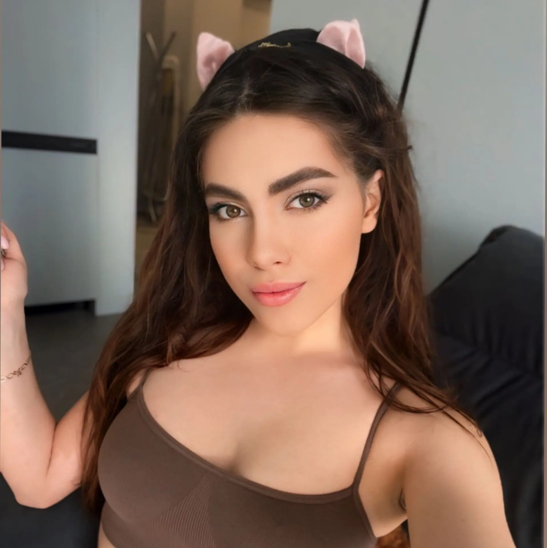 viviancruzxx OnlyFans - Vivian Cruz - Creator Profile - Fleshbot