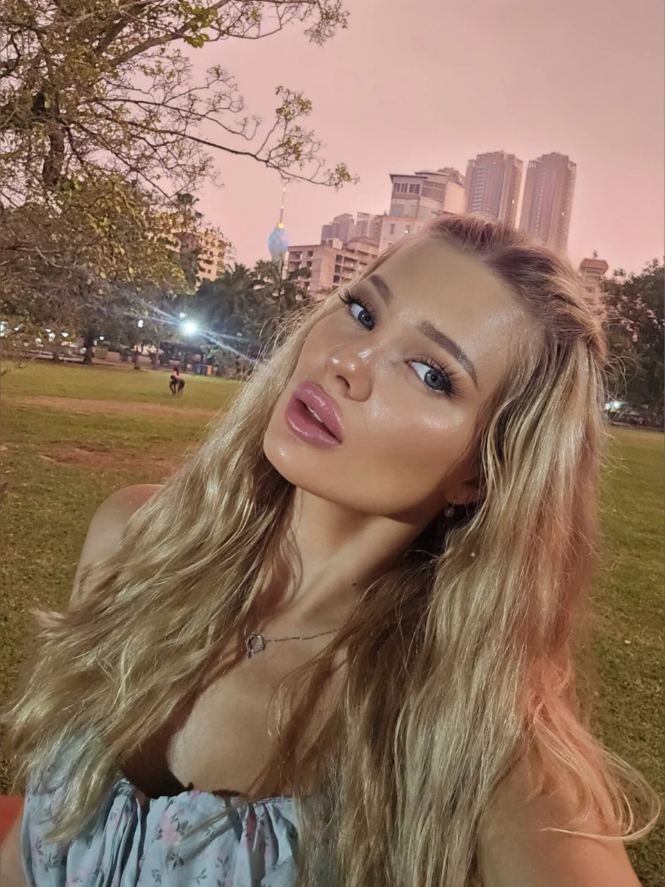 alexandraflowe OnlyFans Leaks