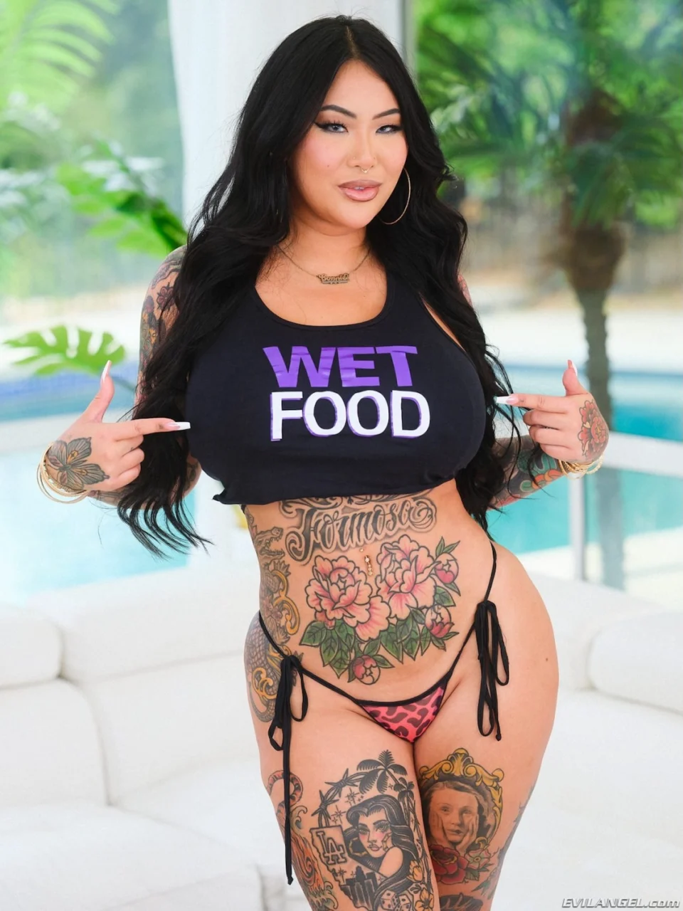 Connie Perignon Delivers Epic Blowbang for Evil Angel