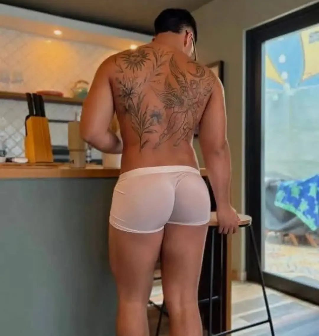 bubble butt muscle stud in underwear