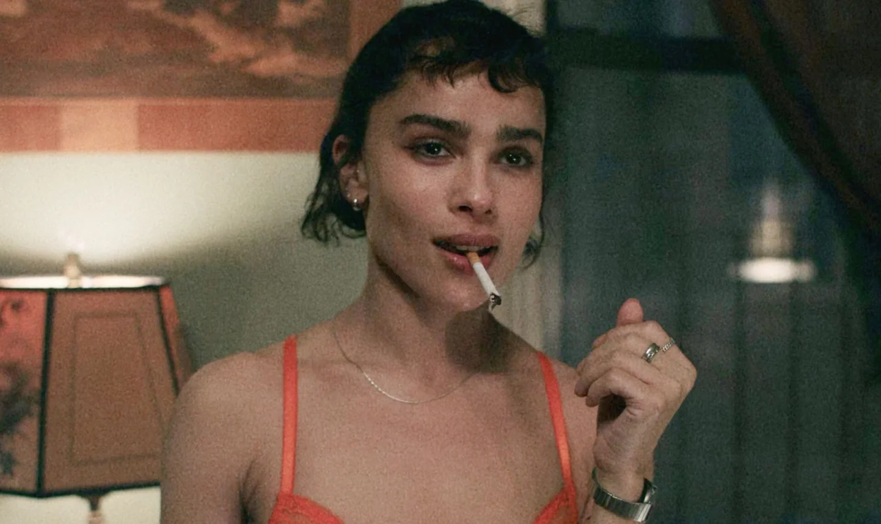 We Just Saw Zoë Kravitz Topless Again, And It’s Great