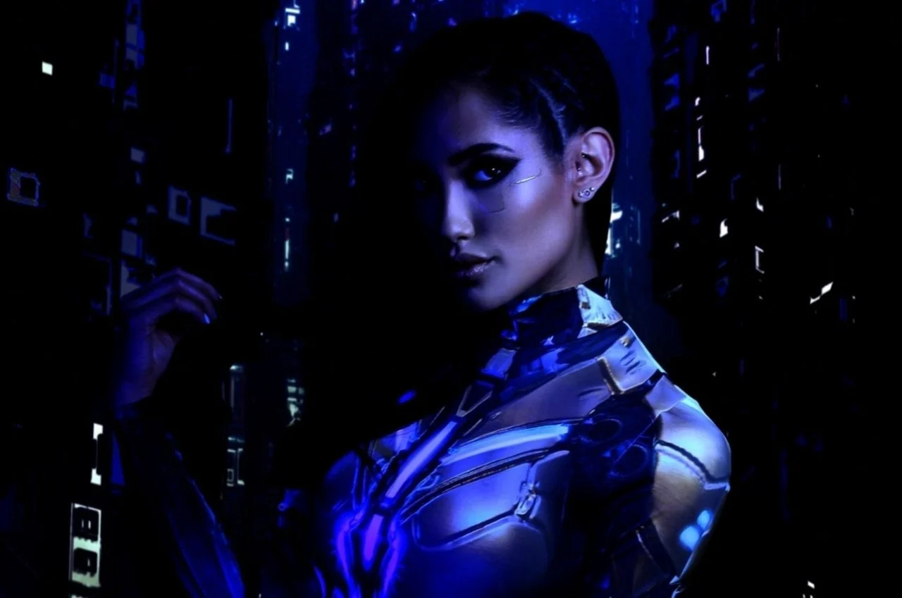 Chloe Amour Stars in Hypnotic Music Video “QsensX – Pt. 15”