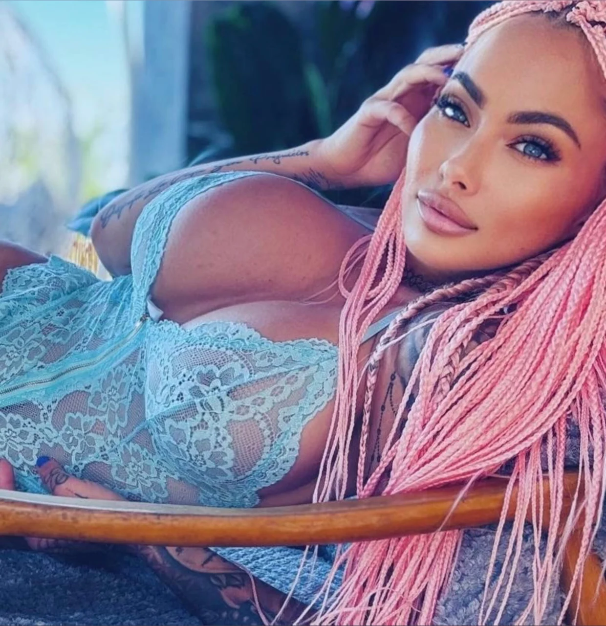 isizzu OnlyFans Leaks