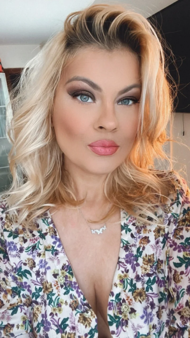 jasminerouge OnlyFans Leaks