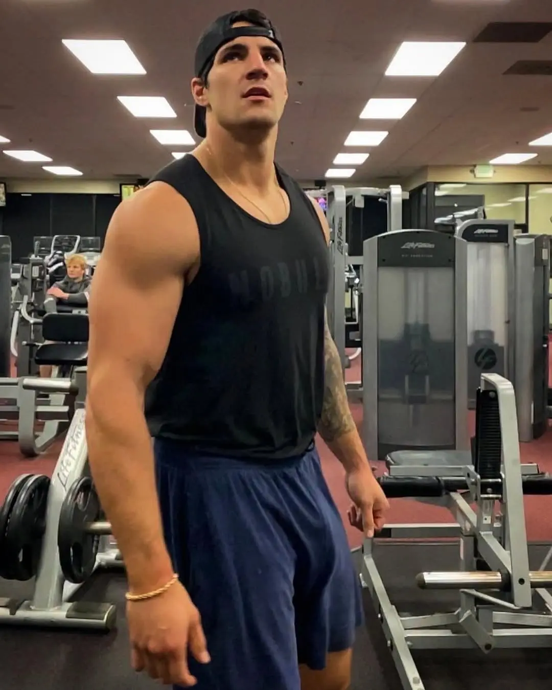 sports guy with big bulge