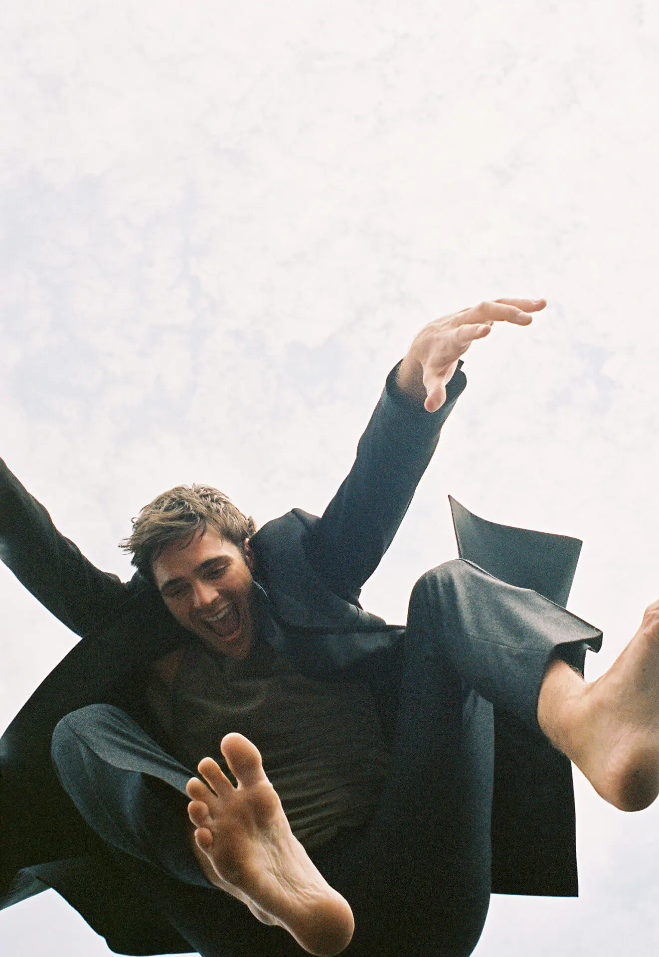 Jacob Elordi models his feet