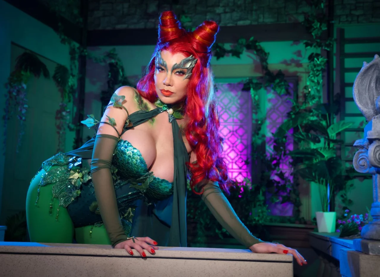 Little Puck Celebrates Birthday with December 13 Cam Show, Storewide Sale