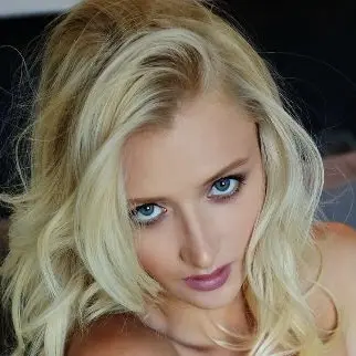 nika_n_official OnlyFans Leaks