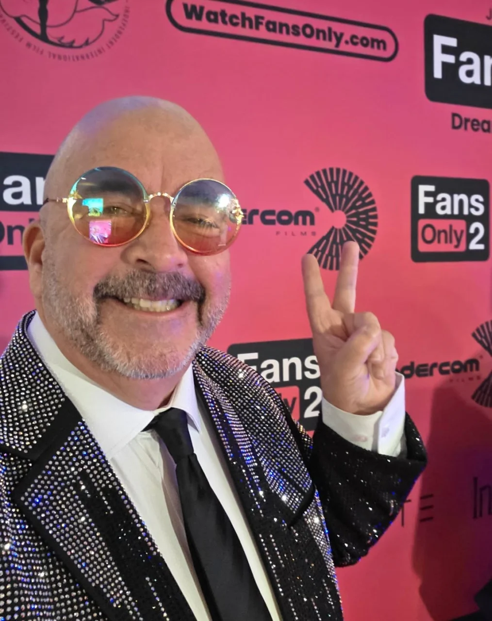 James Bartholet Hosts All-Star Seminar “Inside the Porn Actor’s Studio” & Appearing at “Industry Legends” Booth