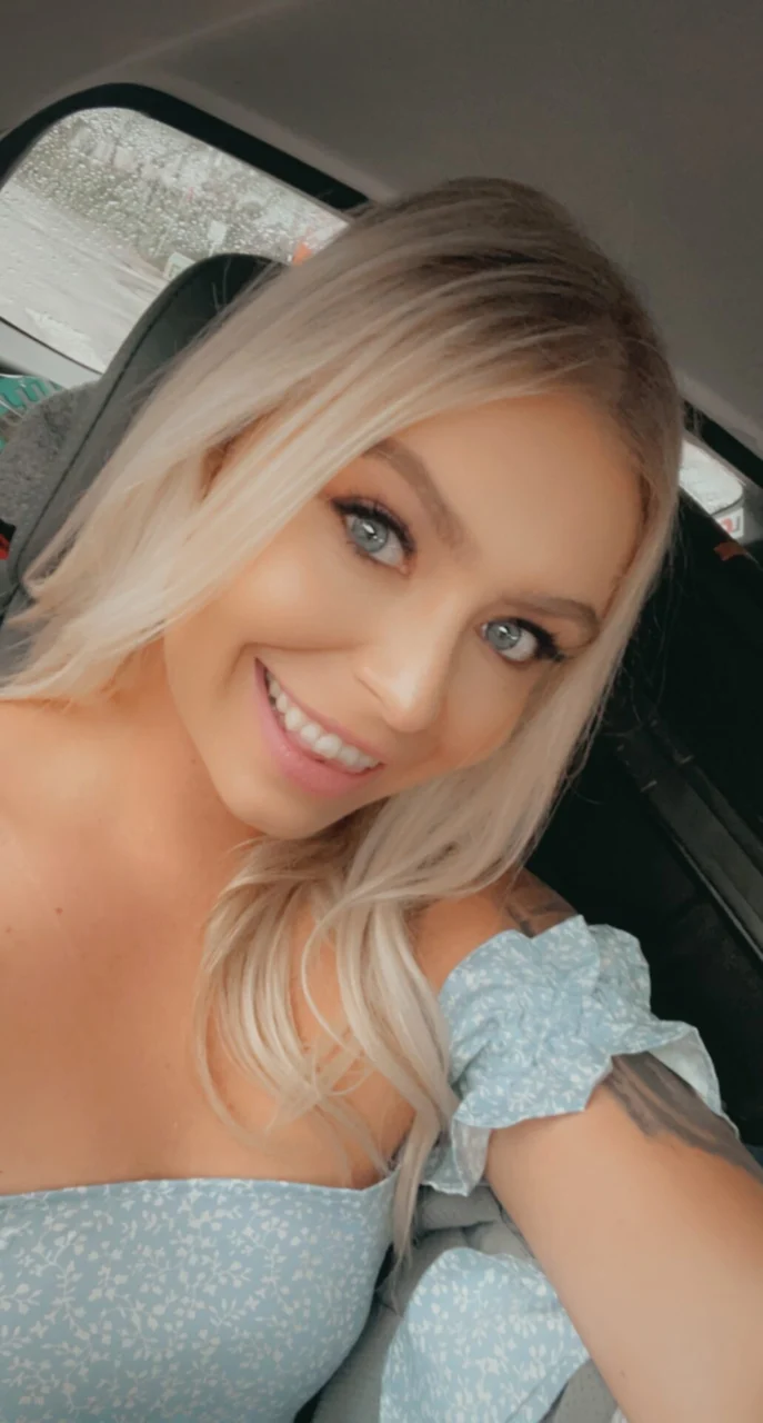 KrissyKnight OnlyFans Leaks