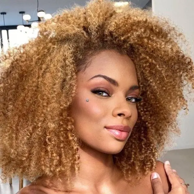 rebecavillarofc OnlyFans Leaks