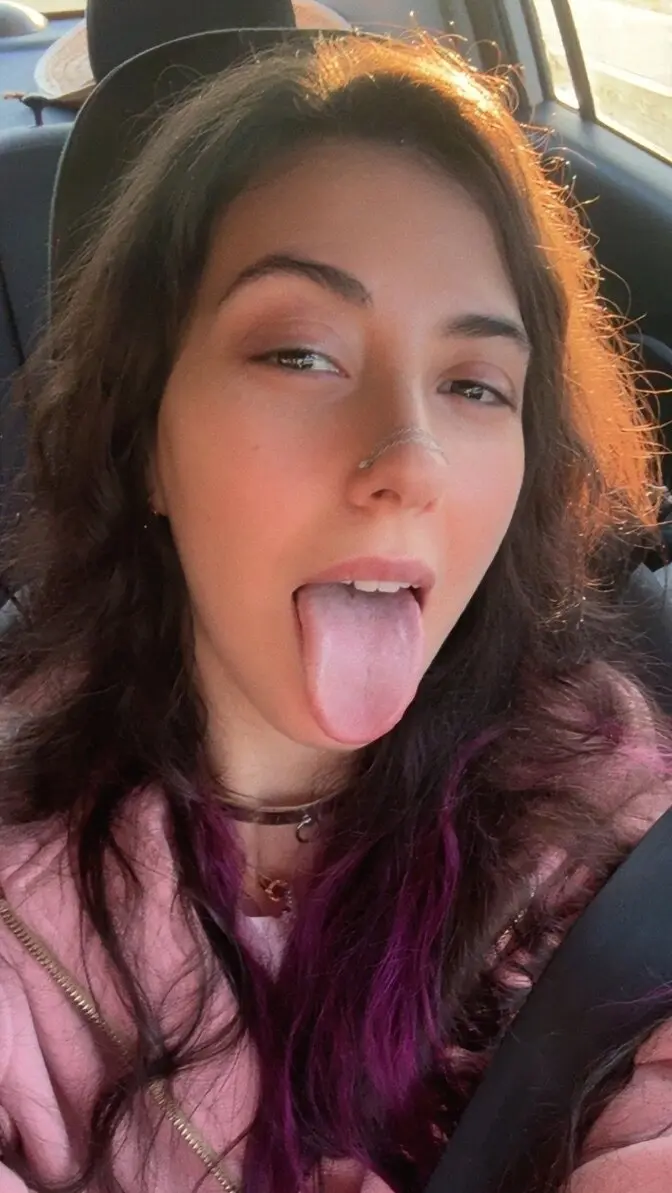 🍒 Annaholics Anonymous 🍒