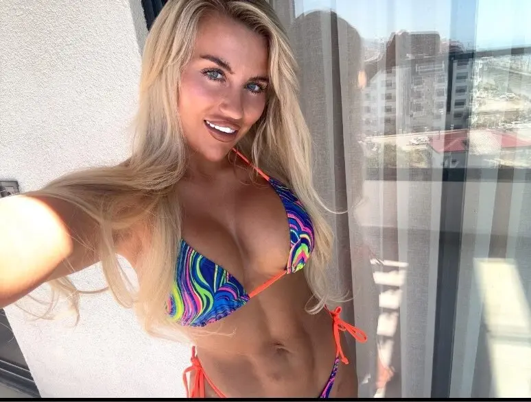 emilyblakeuk Onlyfans Leaks