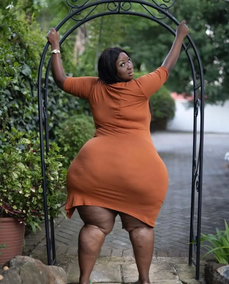 zama_thebutt Onlyfans Leaks